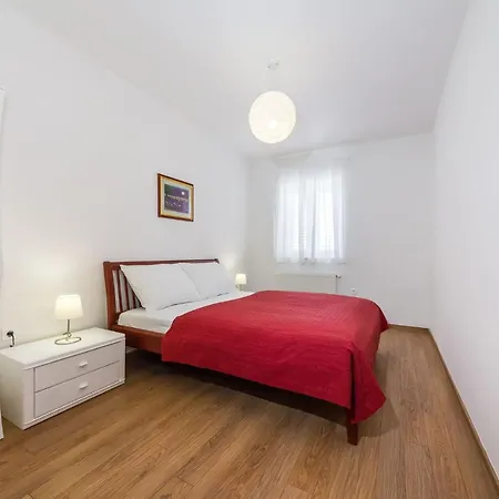 Apartment Alex 1