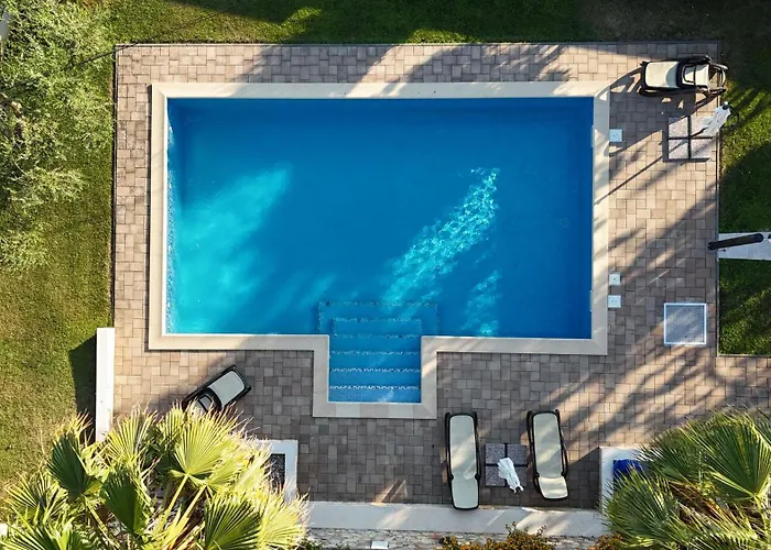 아파트 Alex 1 자다르